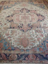 PERSIAN HERIZ RUGPersian Heriz