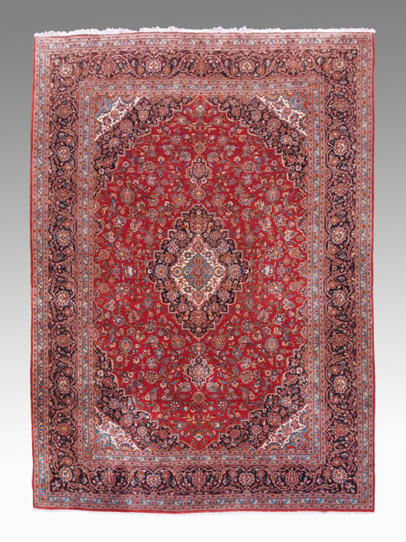 PERSIAN ISPHAHAN HAND KNOTTED