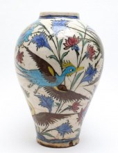 PERSIAN IZNIK ISLAMIC POTTERY