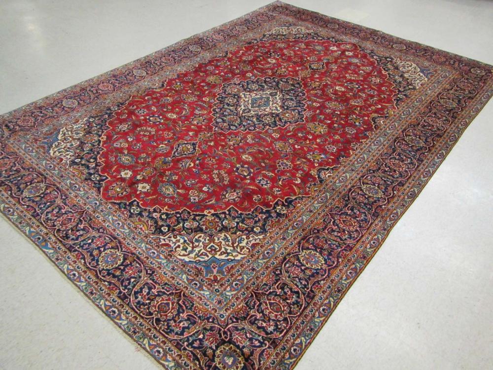 PERSIAN KASHAN CARPET, FLORAL AND