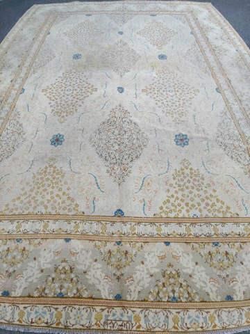 PERSIAN KASHAN RUGPersian Kashan