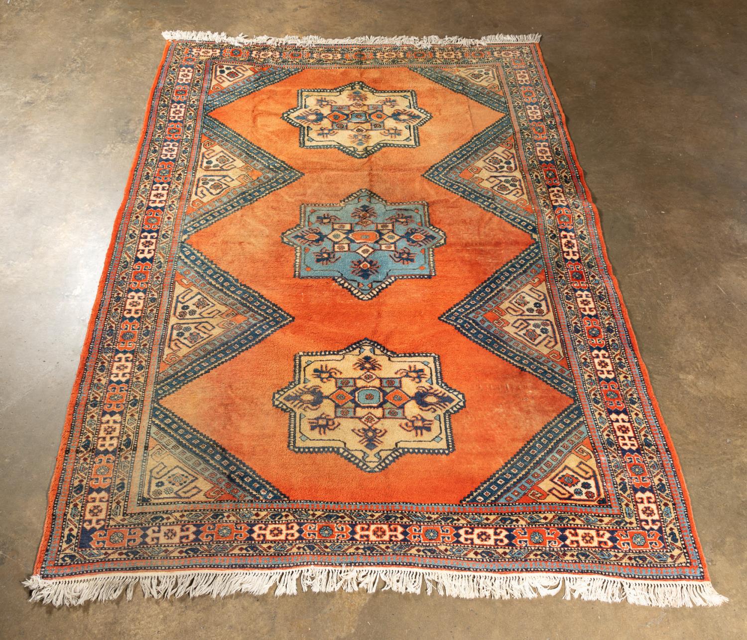 PERSIAN MESHKIN HAND WOVEN AREA