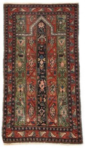 PERSIAN PRAYER RUGearly 20th c