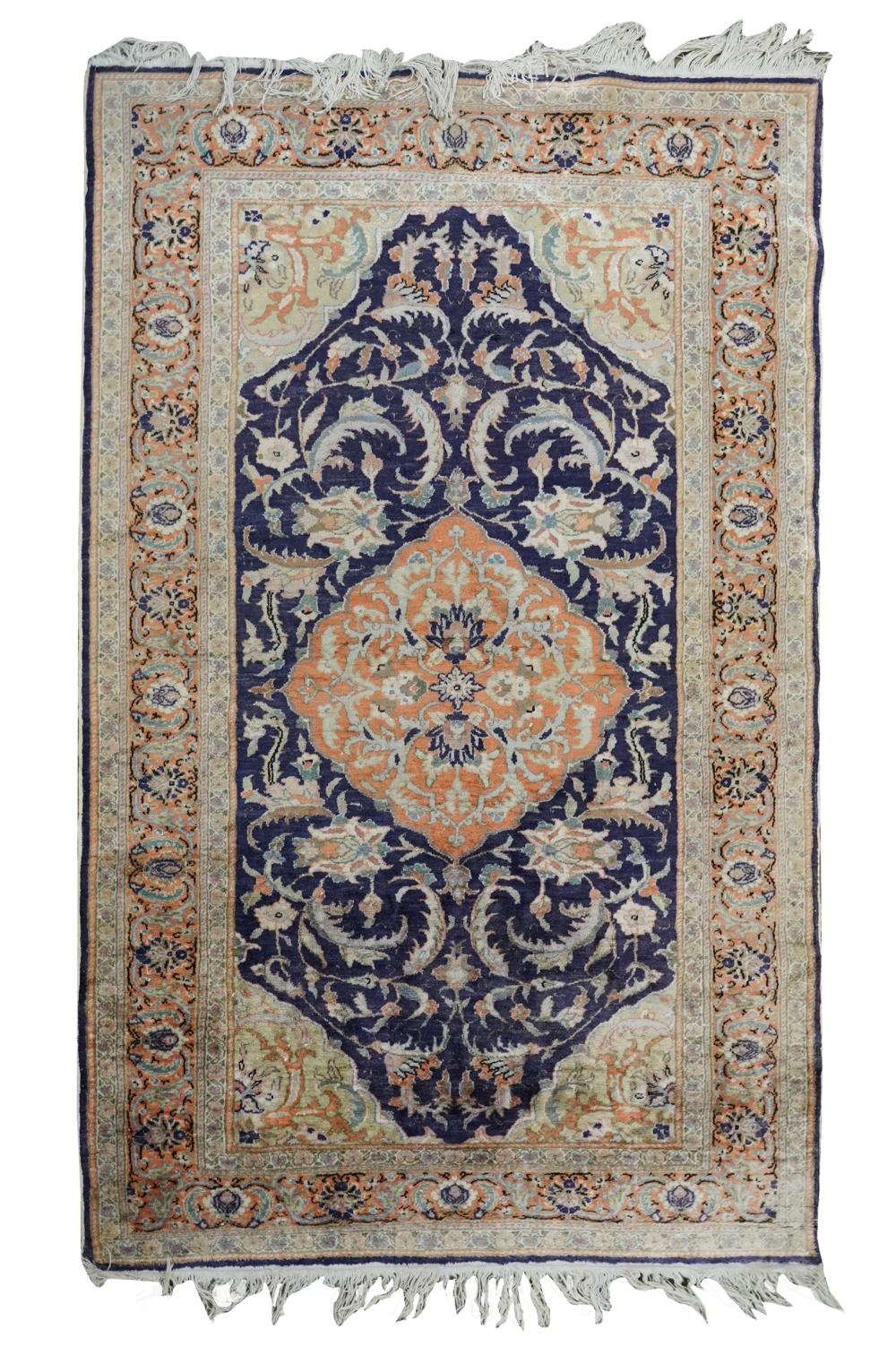 PERSIAN RUGsilk; 5'10''x 3'10''