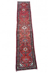 PERSIAN RUNNERwith repeating d