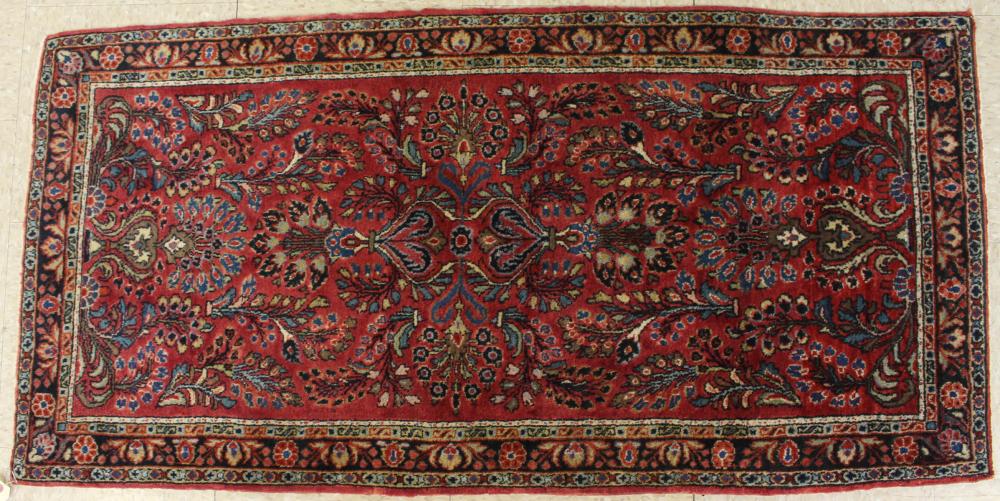 PERSIAN SAROUK AREA RUGPERSIAN