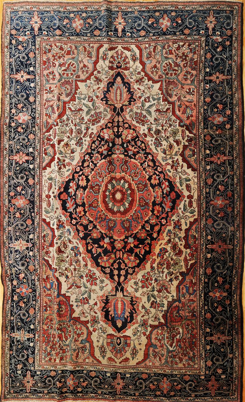 PERSIAN SAROUK CARPET The brick and