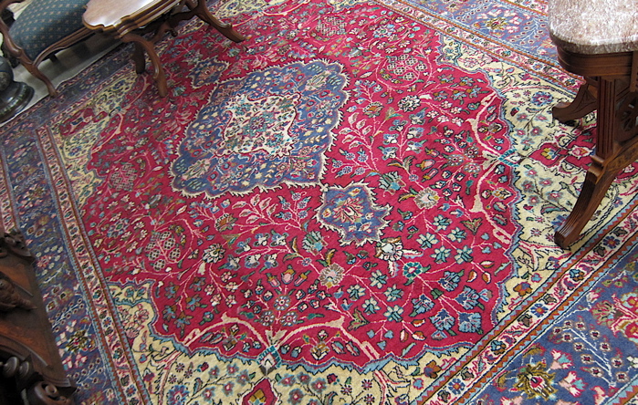 PERSIAN TABRIZ CARPET East