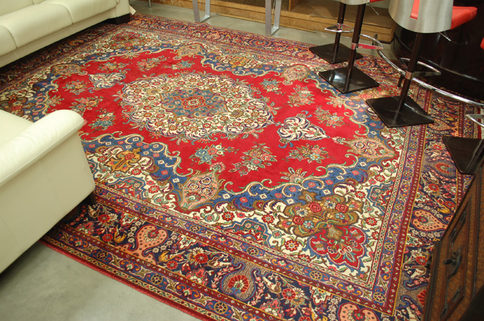 PERSIAN TABRIZ CARPET East