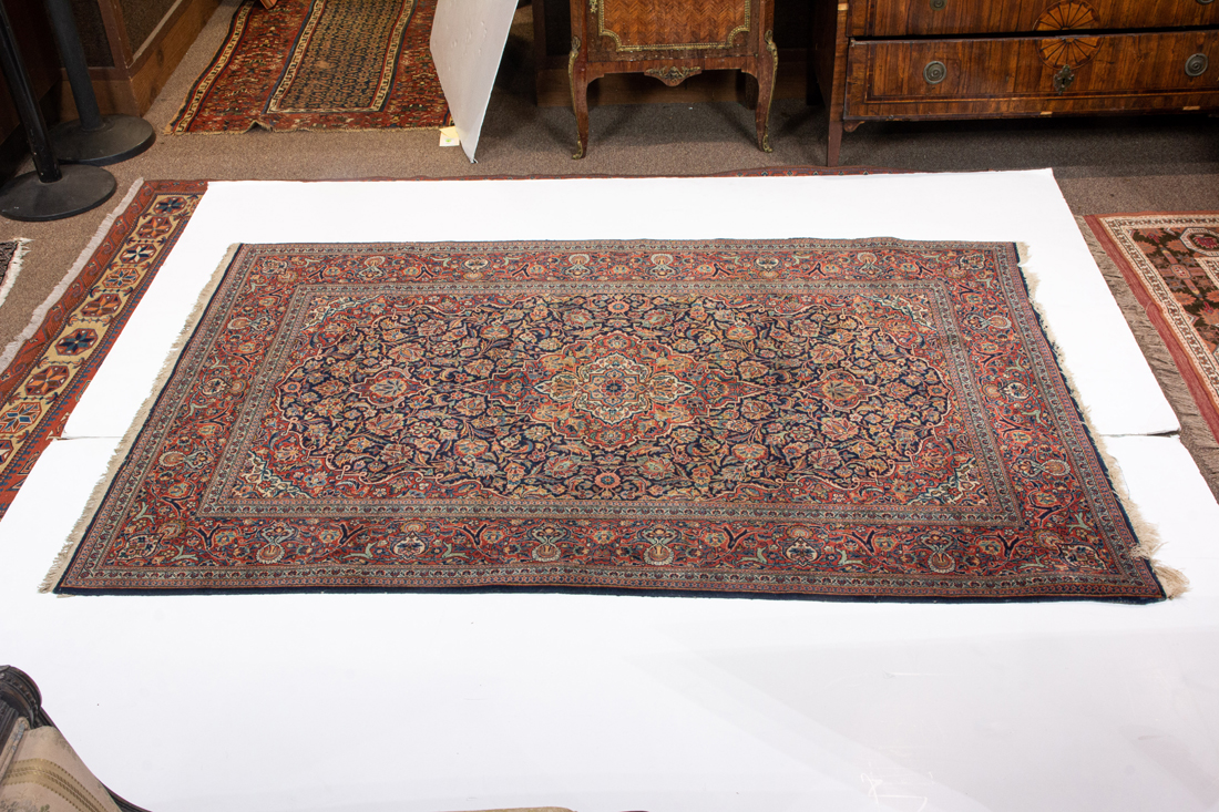 PERSIAN TABRIZ CARPET Persian