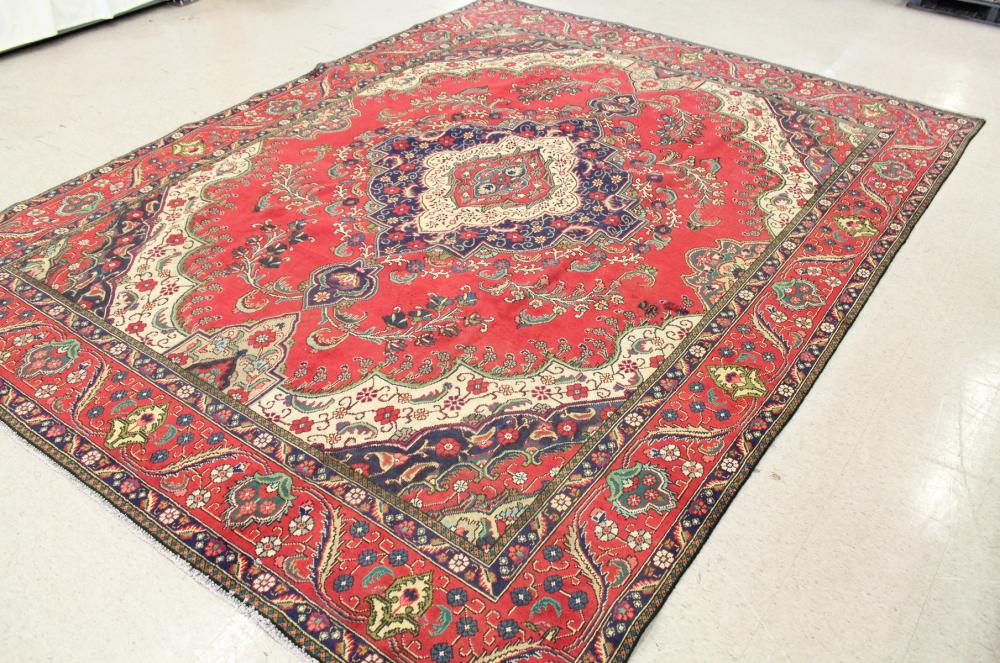PERSIAN TABRIZ CARPETPERSIAN TABRIZ