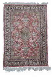 PERSIAN THROW RUGsilk Conditio