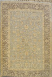 PERSIAN WOVEN WOOL CARPETPERSI