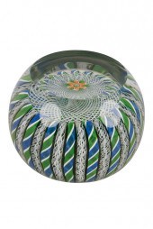 PERTSHIRE GLASS PAPERWEIGHT198