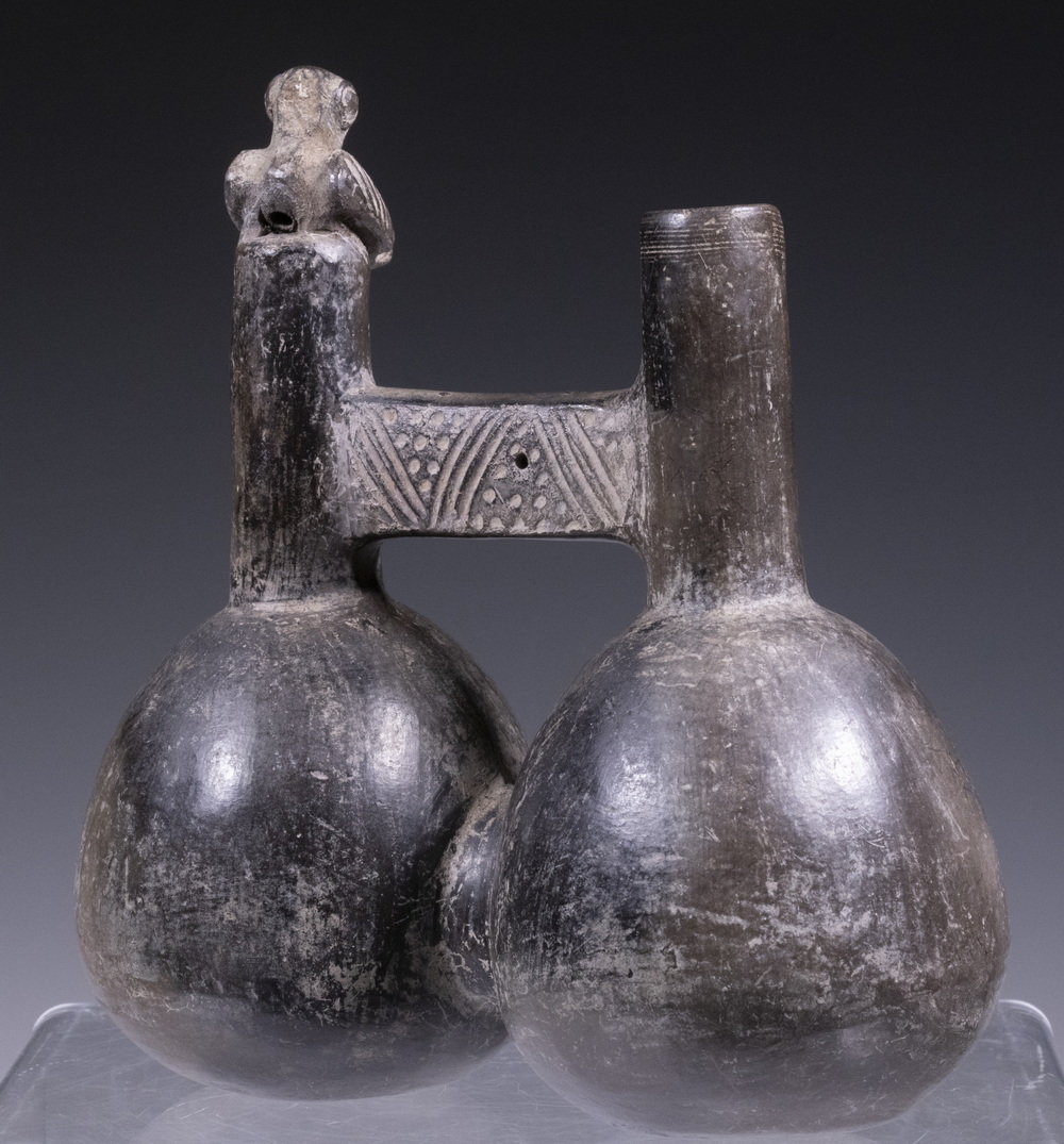 PERU DOUBLE GOURD BLACKWARE POTTERY
