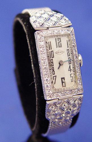 PERY PLATINUM AND DIAMOND LADIES