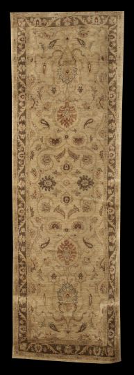 Peshawar Zeiglar Mahal Carpet, 