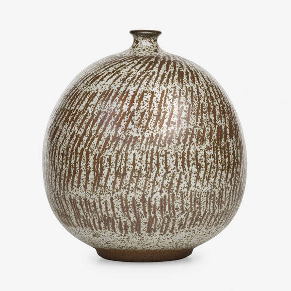 Peter Voulkos. early vase. c. 1951,