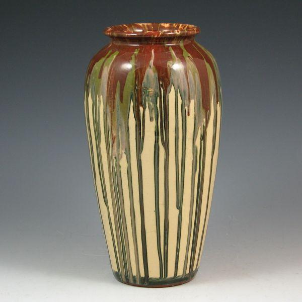 Peters & Reed Shadow Ware #782 vase