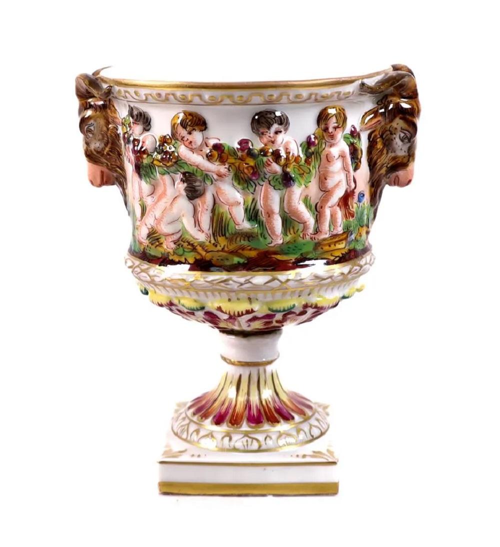 PETITE CAPODIMONTE PORCELAIN FOOTED