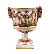 PETITE CAPODIMONTE PORCELAIN F