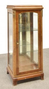 PETITE FRENCH GLAZED VITRINE D