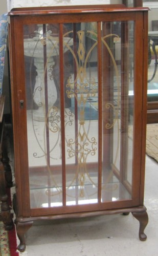 PETITE GLASS WALNUT AND BURL WALNUT