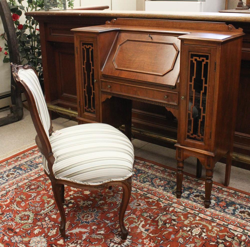 PETITE LOUIS XVI STYLE