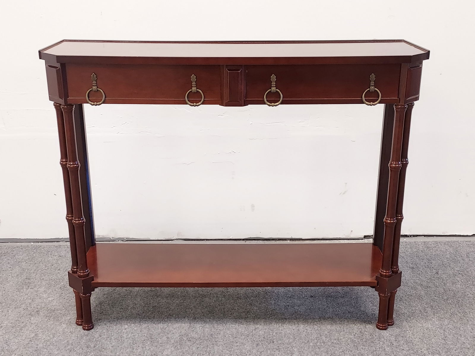 PETITE MAHOGANY CONSOLE TABLEPetite