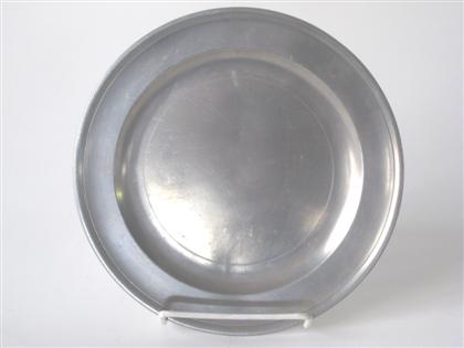 Pewter plate    r. (richard)