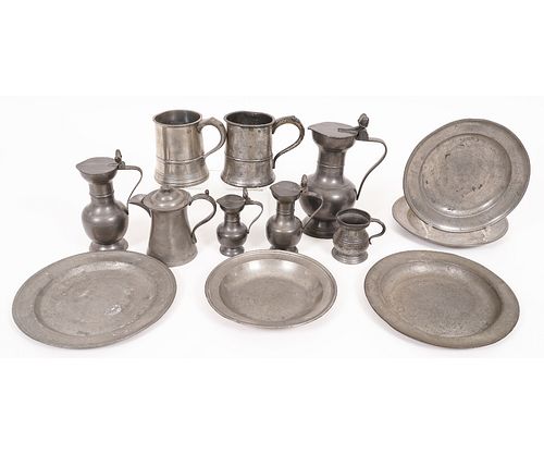 PEWTER WAREThirteen pieces of