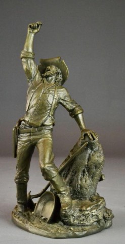 PEWTER WESTERN FIGURE BY