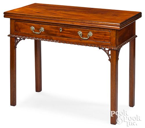 PHILADELPHIA CHIPPENDALE MAHOGANY