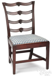 PHILADELPHIA CHIPPENDALE MAHOG