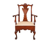 PHILADELPHIA CHIPPENDALE NECES