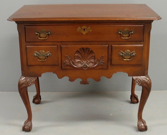Philadelphia Chippendale style