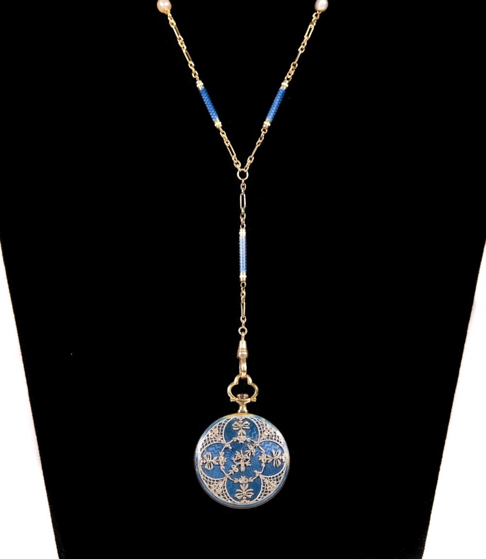 PHILADELPHIA DIAMOND PENDANT