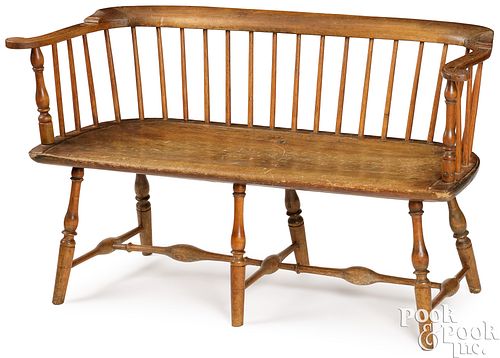 PHILADELPHIA DIMINUTIVE LOWBACK