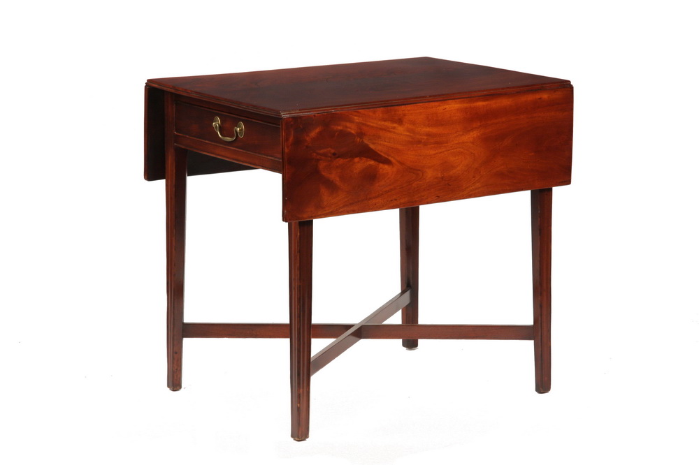 PHILADELPHIA PEMBROKE TABLE -