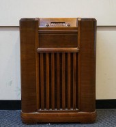 PHILCO CONSOLE RADIOPhilco Con