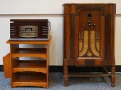 PHILCO WALNUT CONSOLE ELECTRIC
