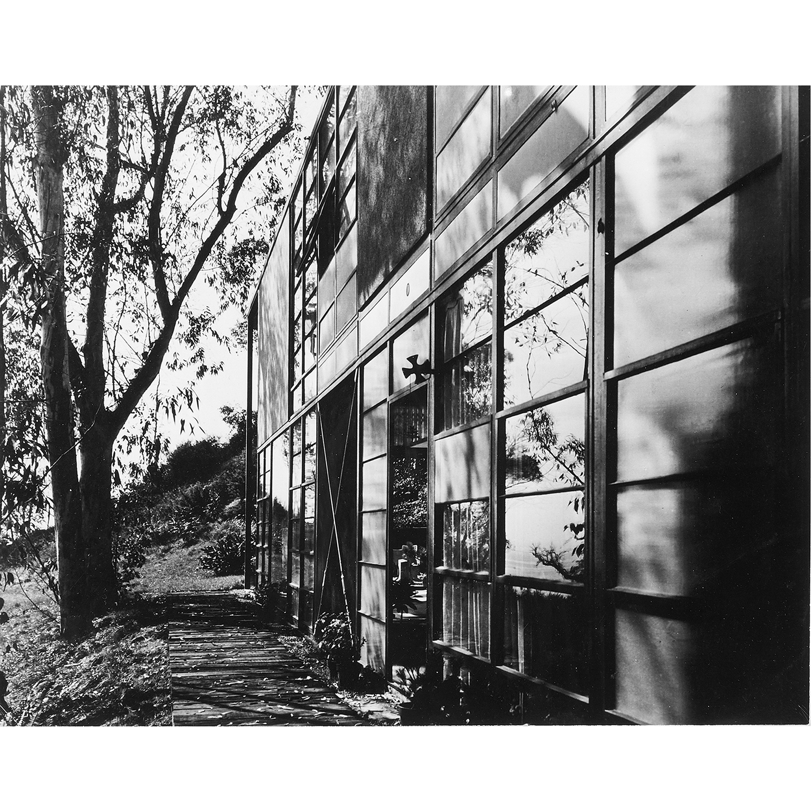 PHOTOGRAPH, CHARLES EAMES Charles