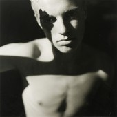 PHOTOGRAPH, MONA KUHN Mona Kuh