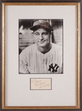 PHOTOGRAPH OF LOU GEHRIG WITH
