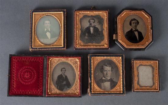 [Photographs] Six portraits of a