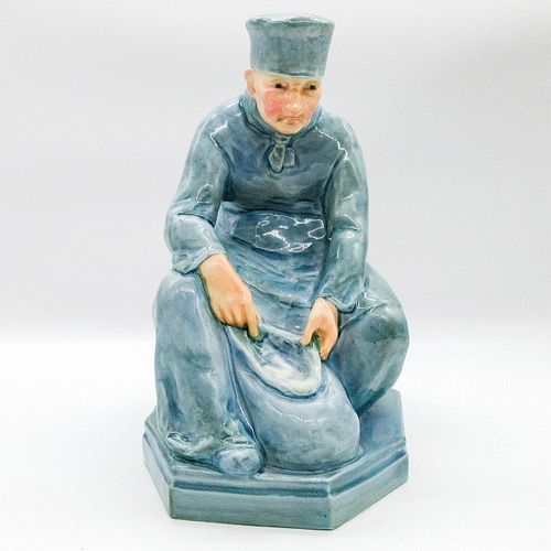 PICARDY PEASANT MAN HN19 - ROYAL