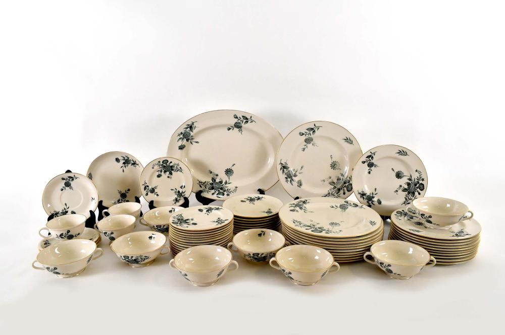 PICKARD 61 PIECE PORCELAIN PART
