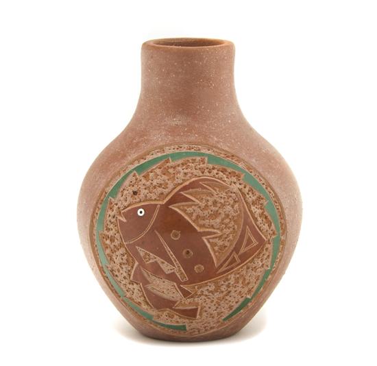 Picuris Pueblo Pot having sgraffito