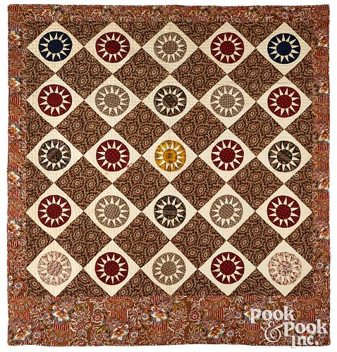 PIECED MARINERS COMPASS QUILT,