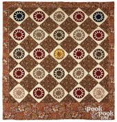 PIECED MARINERS COMPASS QUILT,